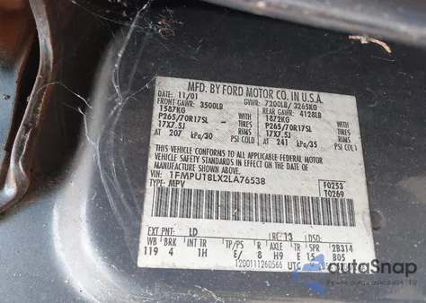 2002 Ford Expedition Eddie Bauer z USA, uszkodzony, nr VIN 1FMPU18LX2LA76538